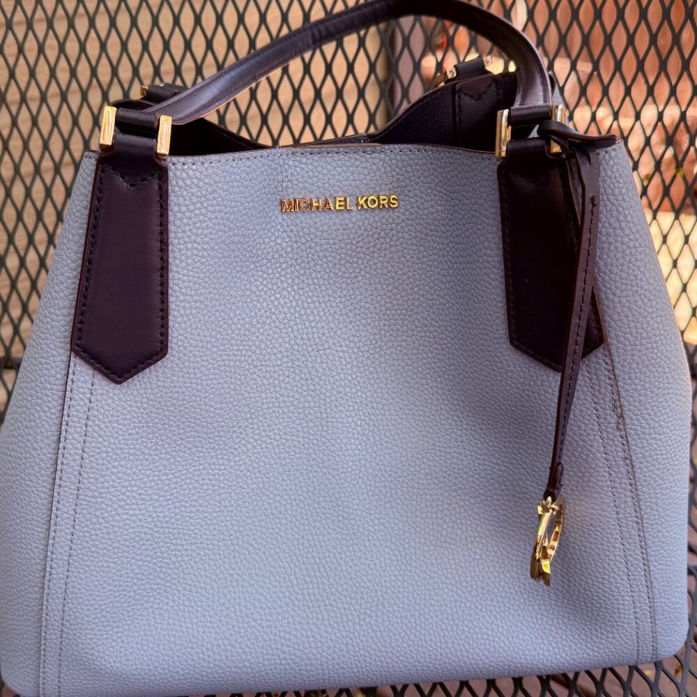 Michael Kors Large Reversible Pebbled Leather Tote + Matching Wristlet